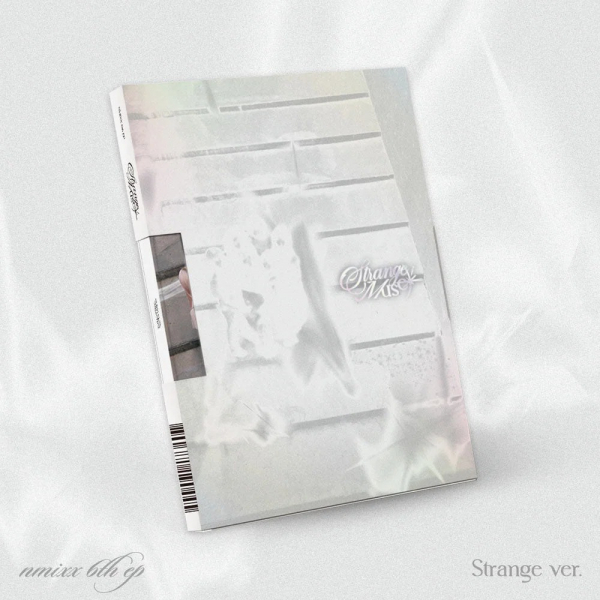 Nmixx - Strange Muse (Strange Ver.) in the group CD / Upcoming releases / K-Pop,Pop-Rock at Bengans Skivbutik AB (5692184)