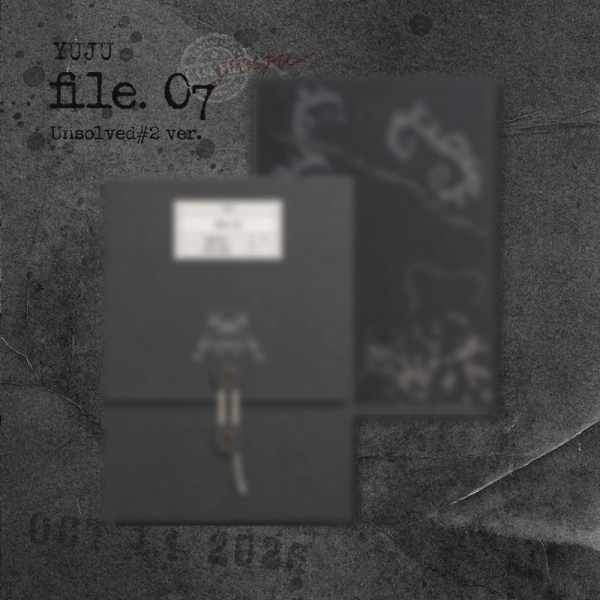 Yuju - File. 07 Unsolved (02 Ver.) in the group CD / Upcoming releases / K-Pop at Bengans Skivbutik AB (5693687)