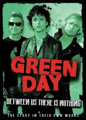 Green Day - Between Us There Is Nothing - Docum in the group OTHER / Music-DVD & Bluray at Bengans Skivbutik AB (886408)