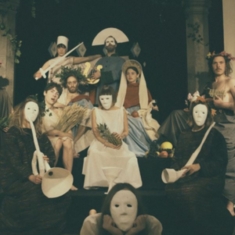 Halasan Bazar - Burns