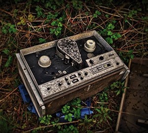 Parallel Worlds & Self Oscilla - World Adapter