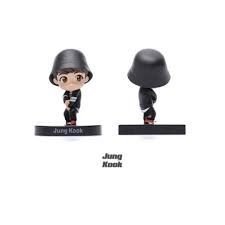 BTS - TinyTAN Figure MIC DROP - Jung Kook in the group MERCHANDISE / Merchandise / K-Pop at Bengans Skivbutik AB (4070207)