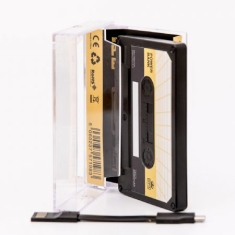 Cassette Power Bank - Cassette Power Bank