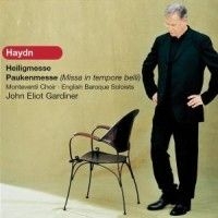 Haydn - Heiligmesse & Mass In Time Of War in the group CD / Klassiskt at Bengans Skivbutik AB (565996)