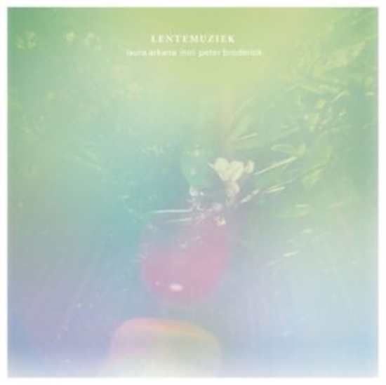 Arkana Laura Met Peter Broderick - Lentemuziek