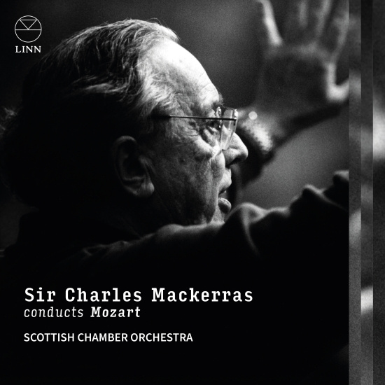 Mozart W A - Sir Charles Mackerras Conducts Moza