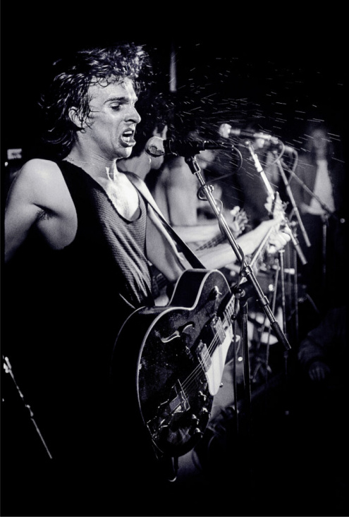 Imperiet - Blod Och Eld – Torndahl Foto Imperiet Deluxeutgåva